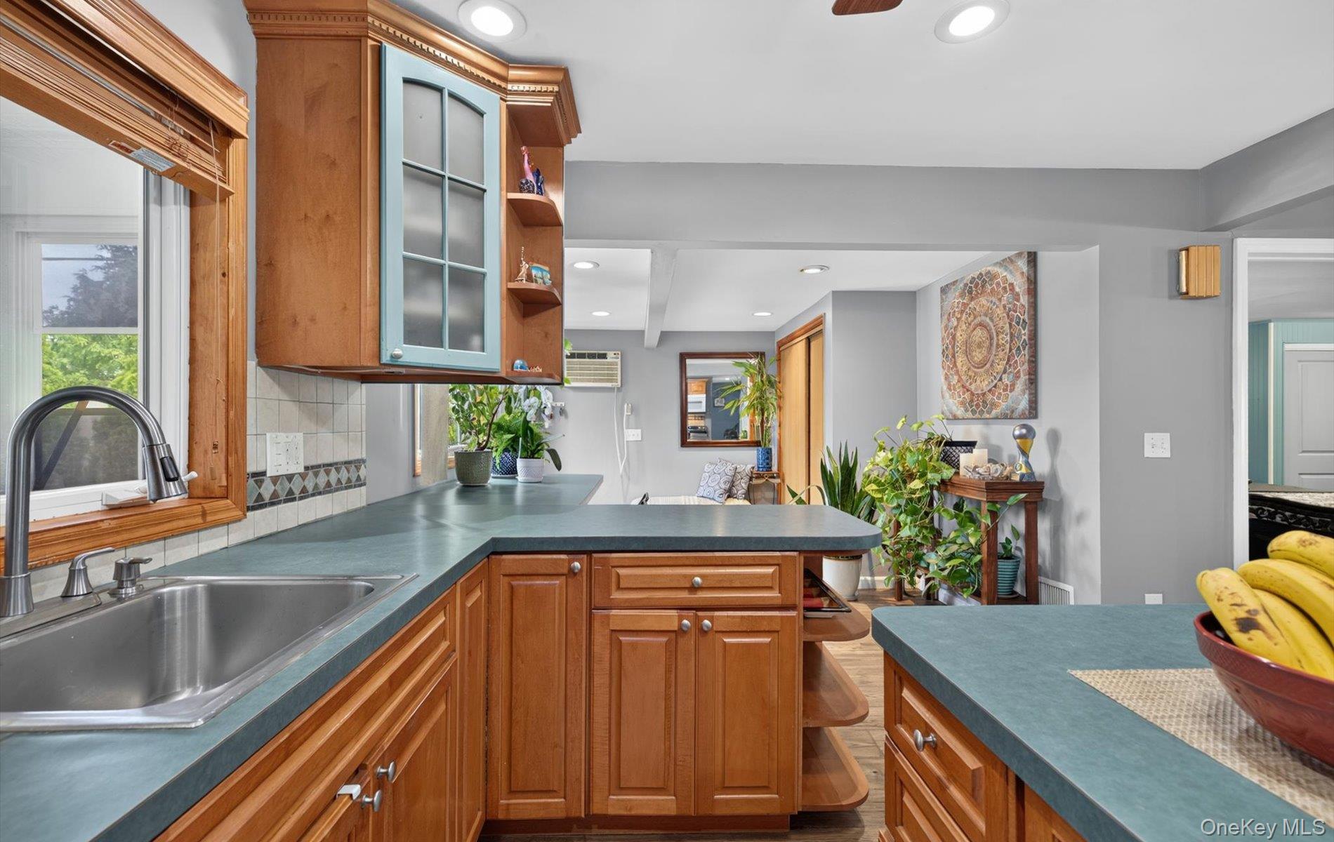 5 Long Lane Property Photo 8