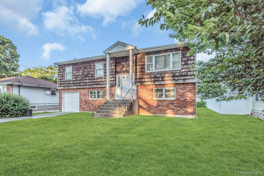 1085 Hempstead Avenue Property Photo 1