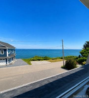 112 Shore Drive Property Photo 1