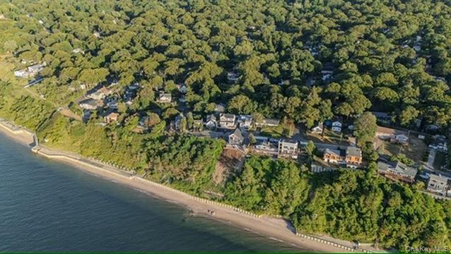 112 Shore Drive Property Photo 29