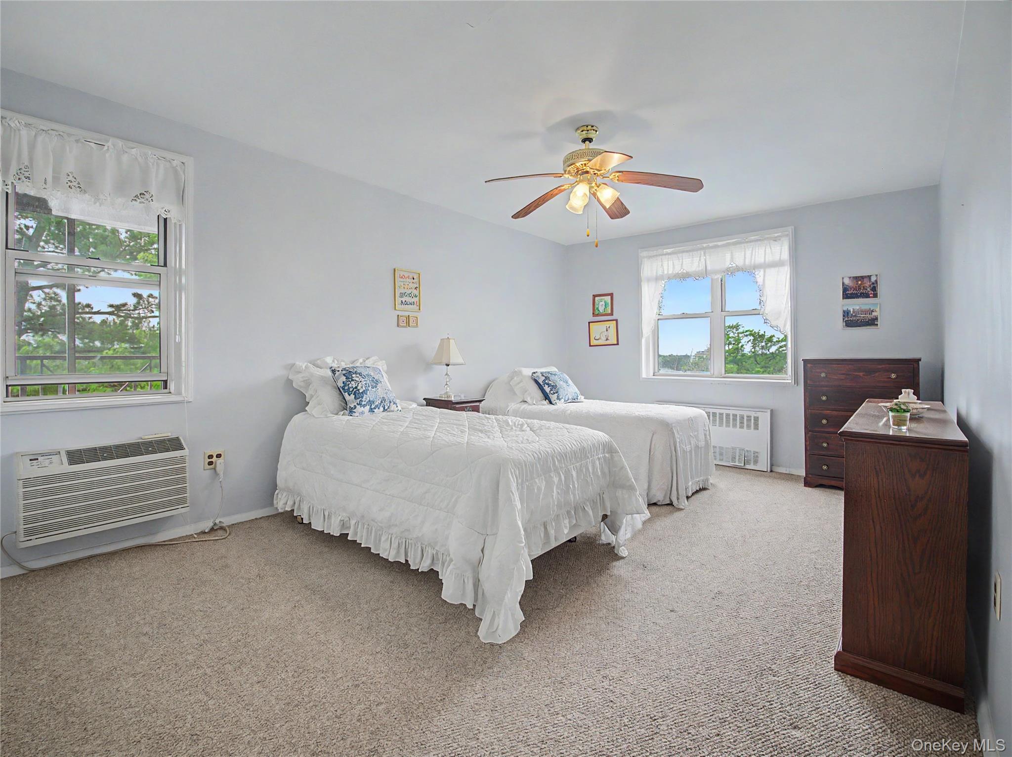 11 Balint 551 Property Photo 18