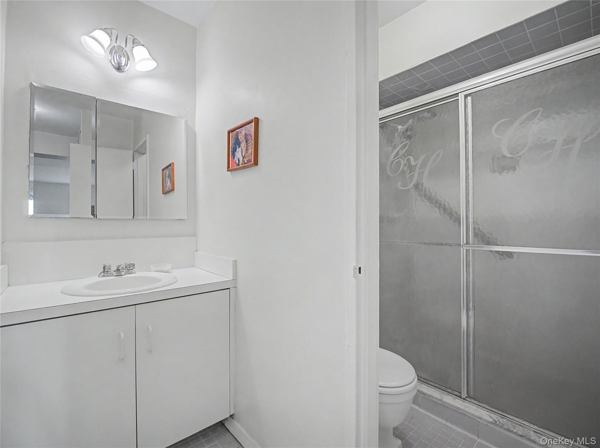 11 Balint 551 Property Photo 25