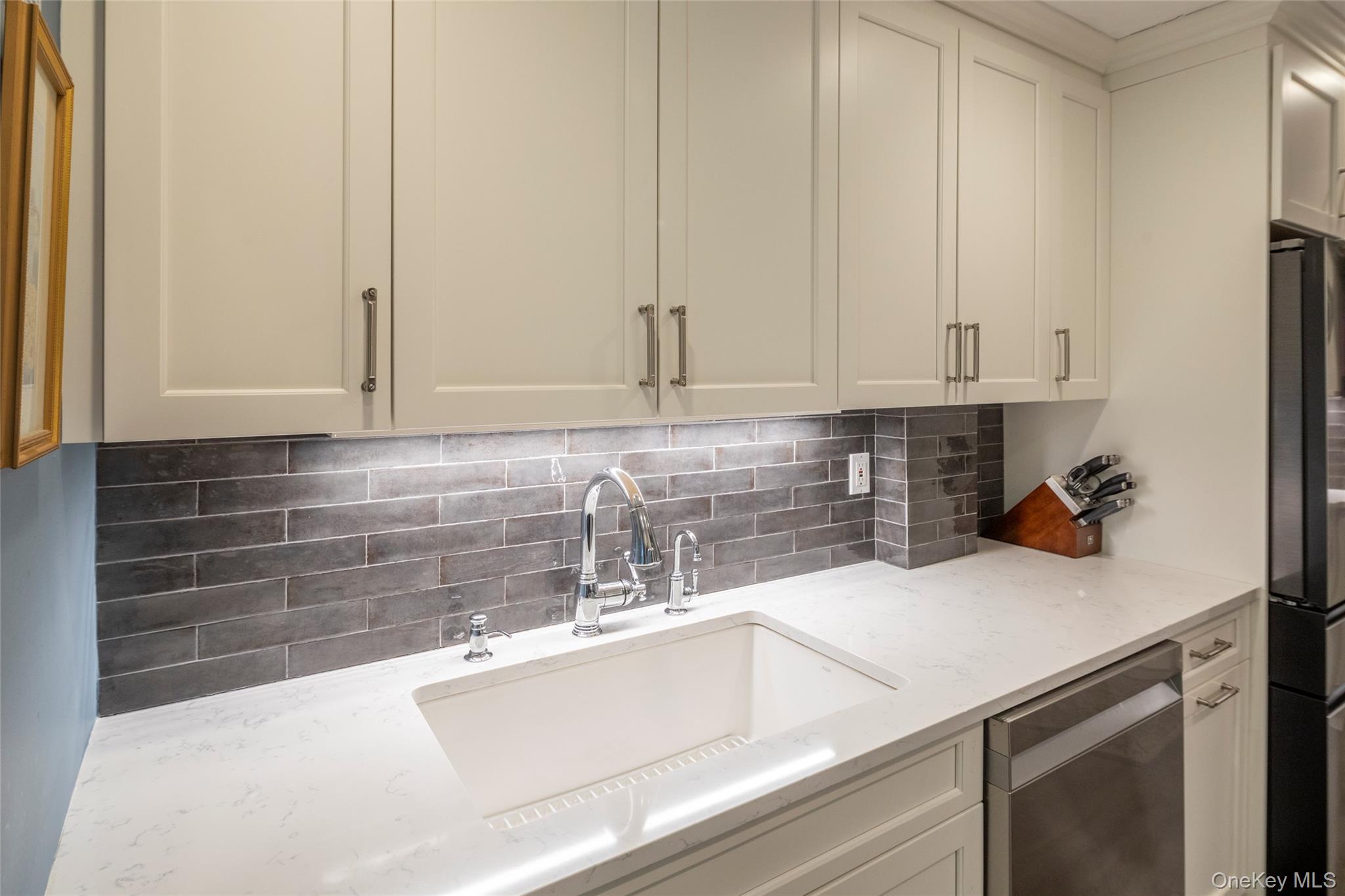 17 Beechtree Lane 2e Property Photo 9
