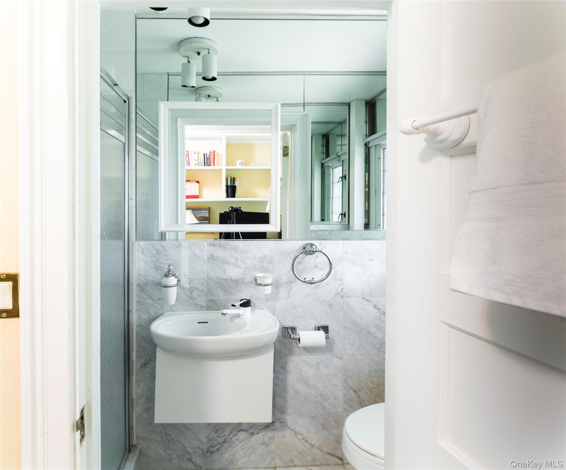 17 Beechtree Lane 2e Property Photo 20