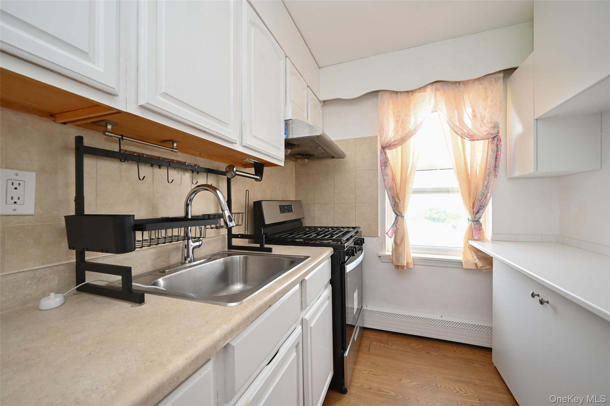84-70 129th Street 6c Property Photo 10