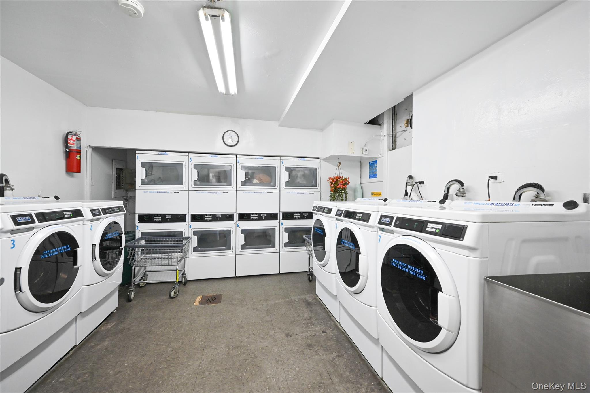 84-70 129th Street 6c Property Photo 21