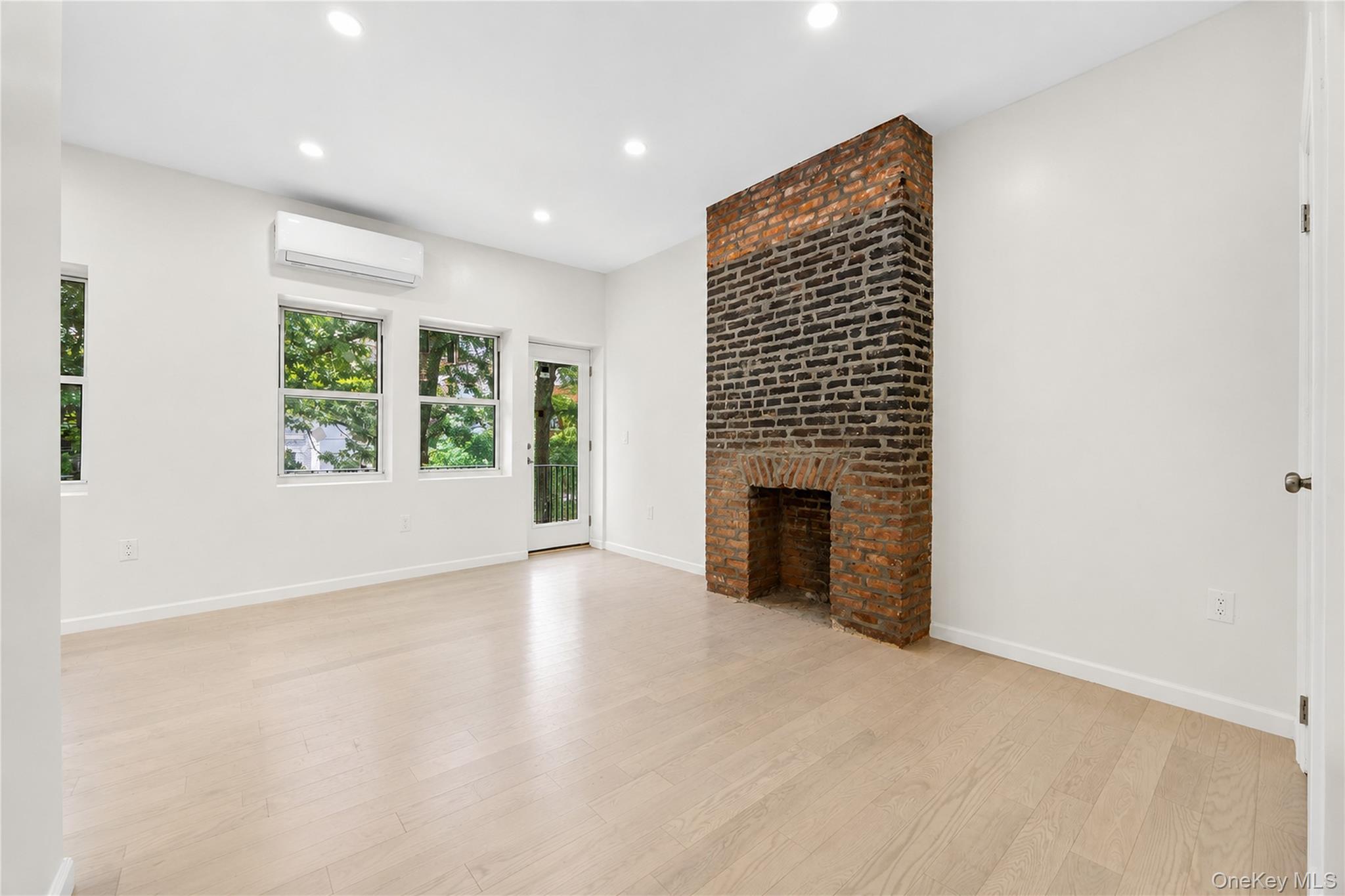 83a Cooper Street Property Photo 7