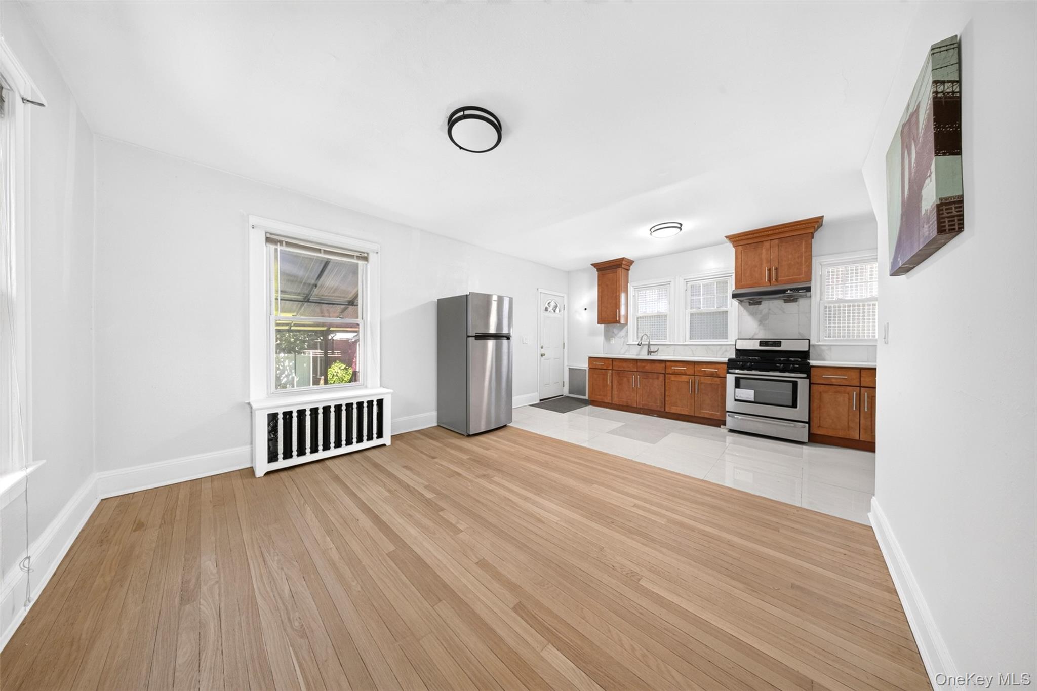 27-30 165th Street Property Photo 5