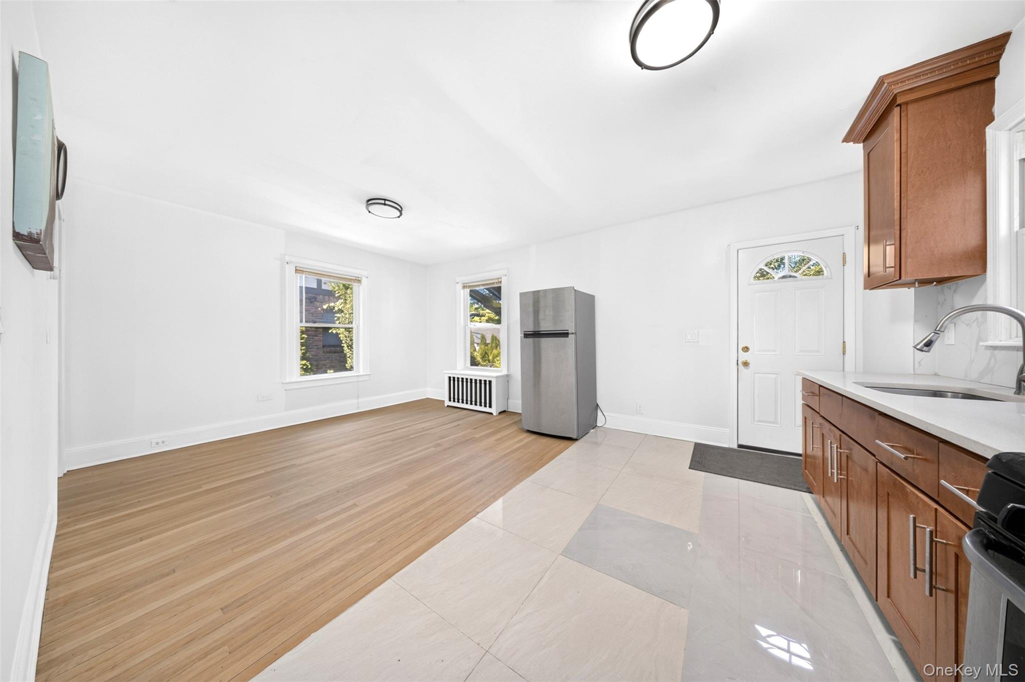 27-30 165th Street Property Photo 7