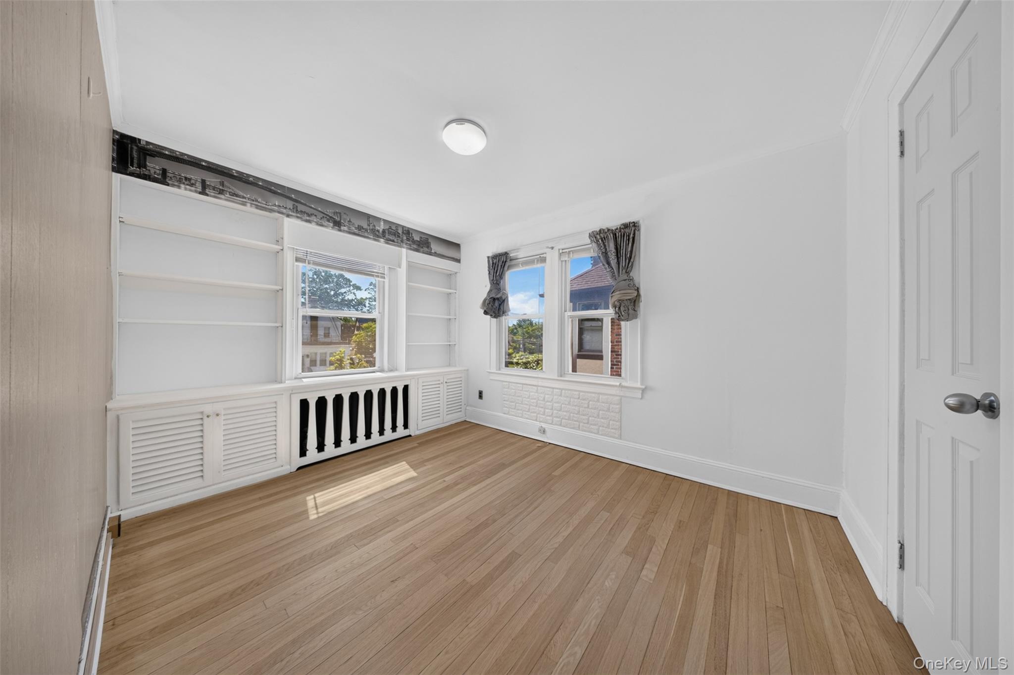27-30 165th Street Property Photo 12