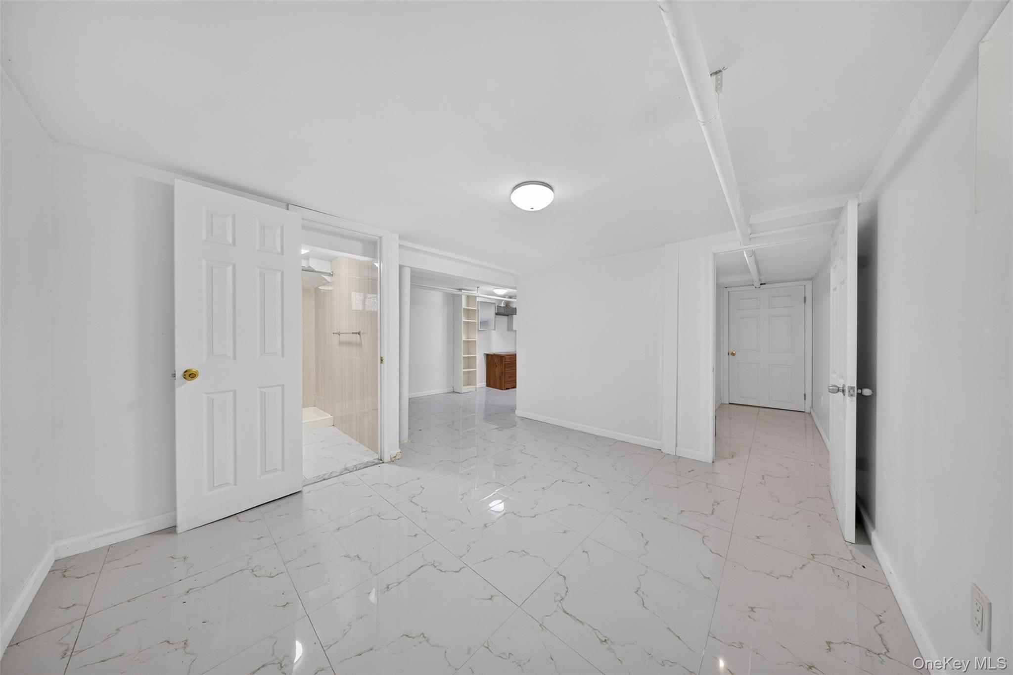 27-30 165th Street Property Photo 14