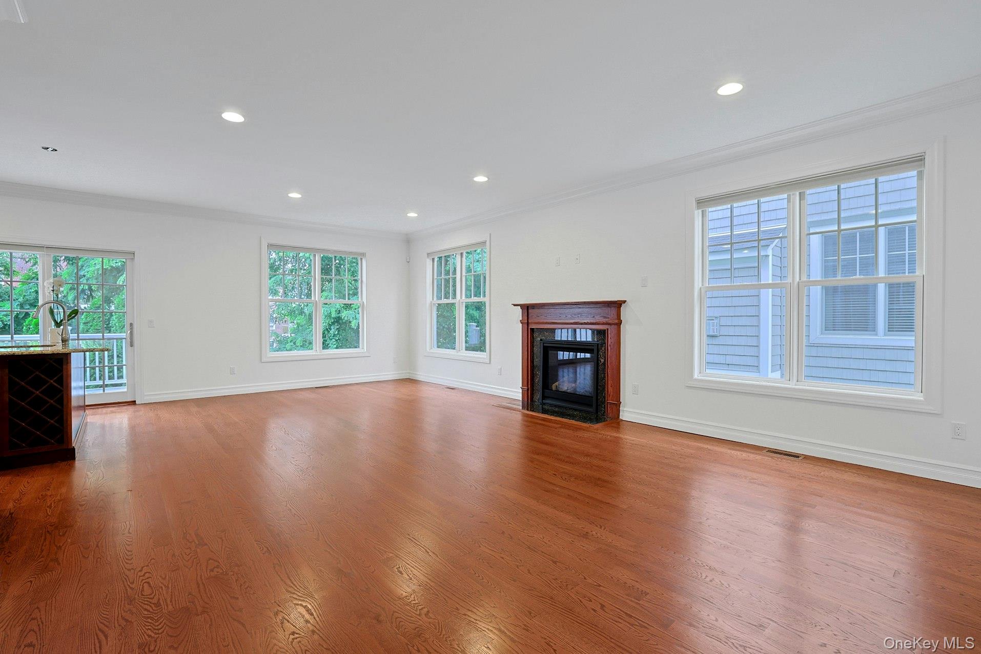15 Hidden Ridge Court Property Photo 6