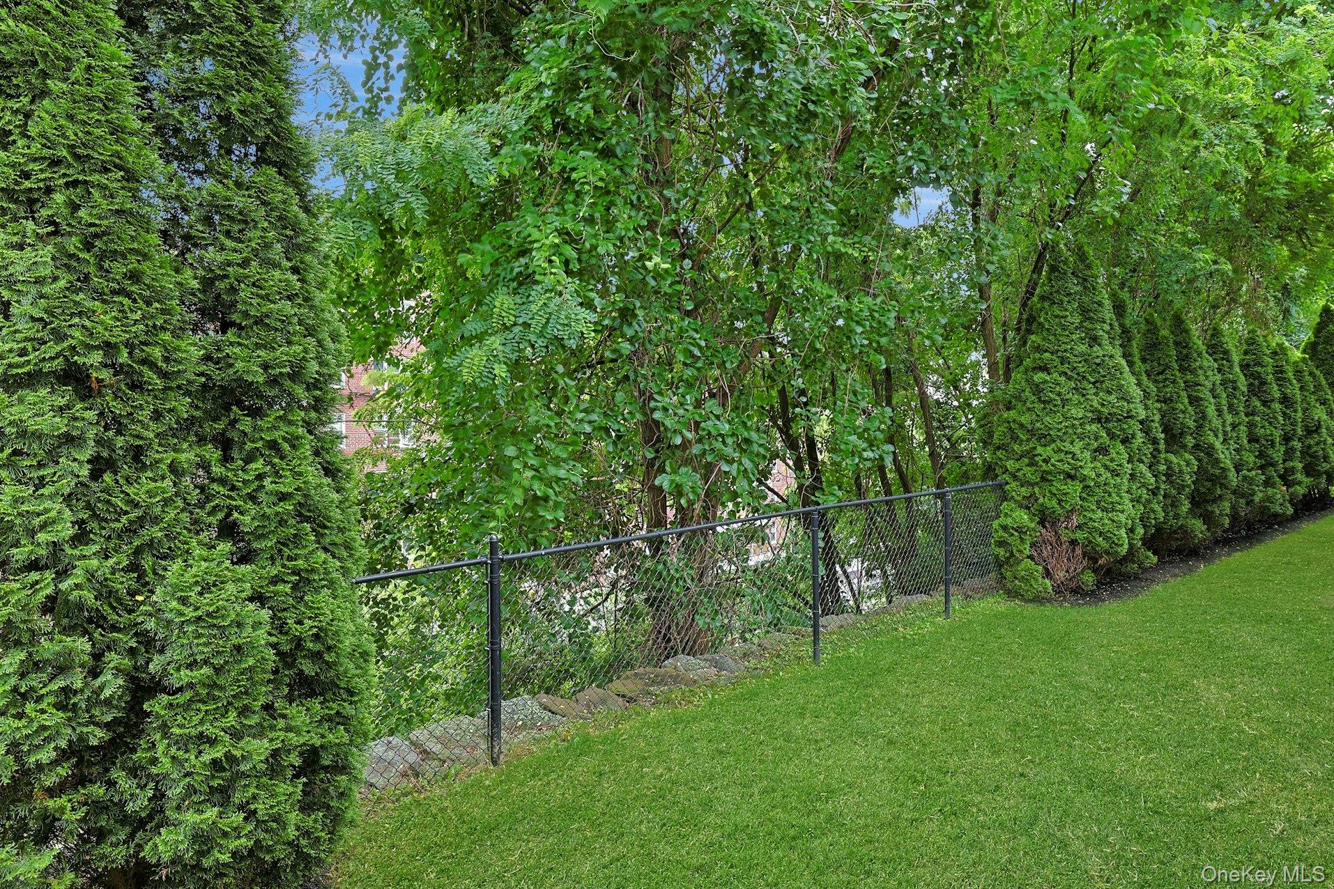 15 Hidden Ridge Court Property Photo 32