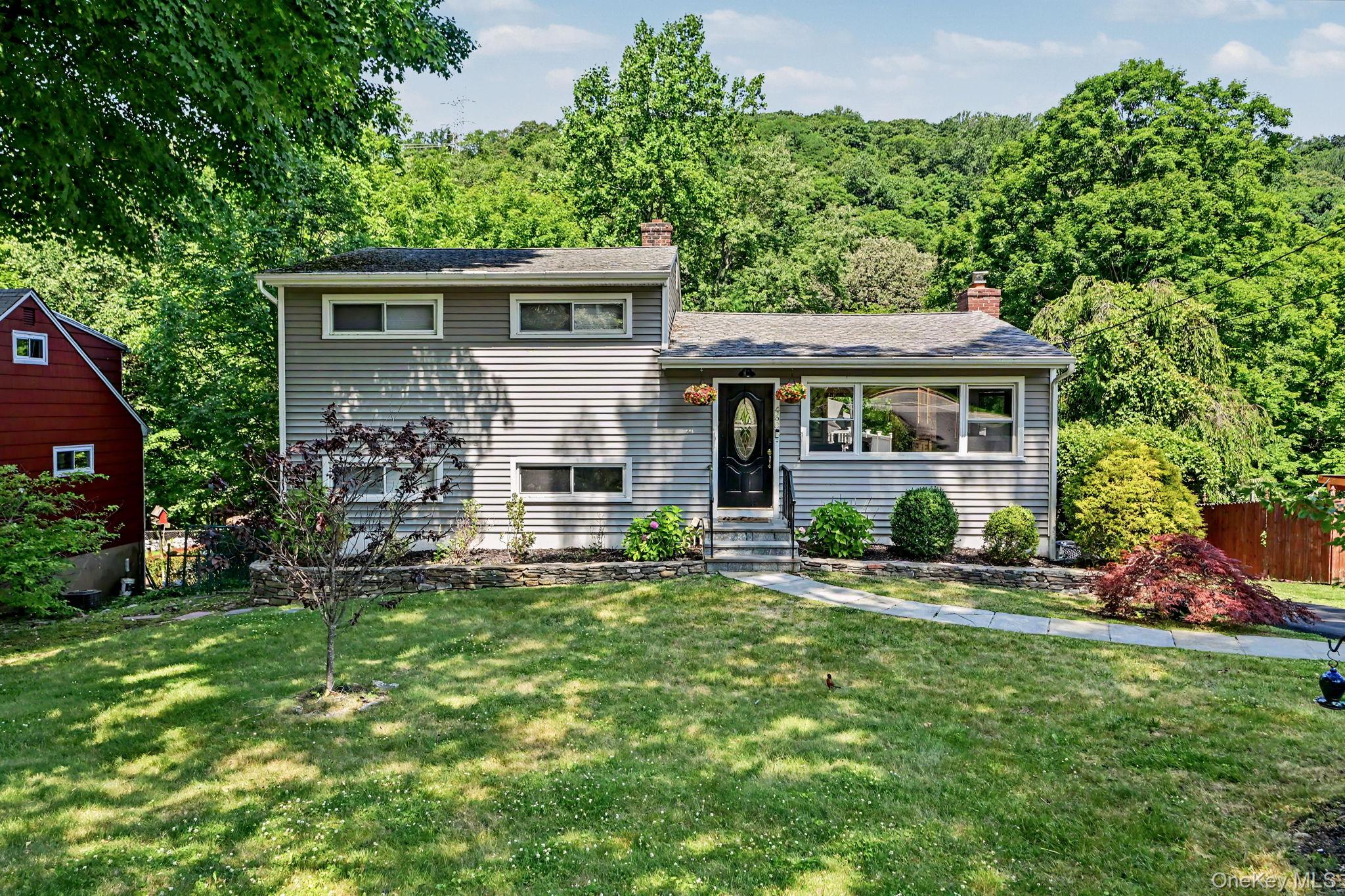 460 Washington Avenue Property Photo 1