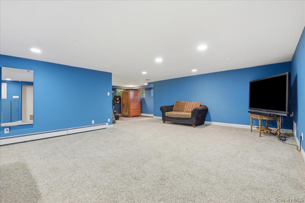 15 Seneca Place Property Photo 21