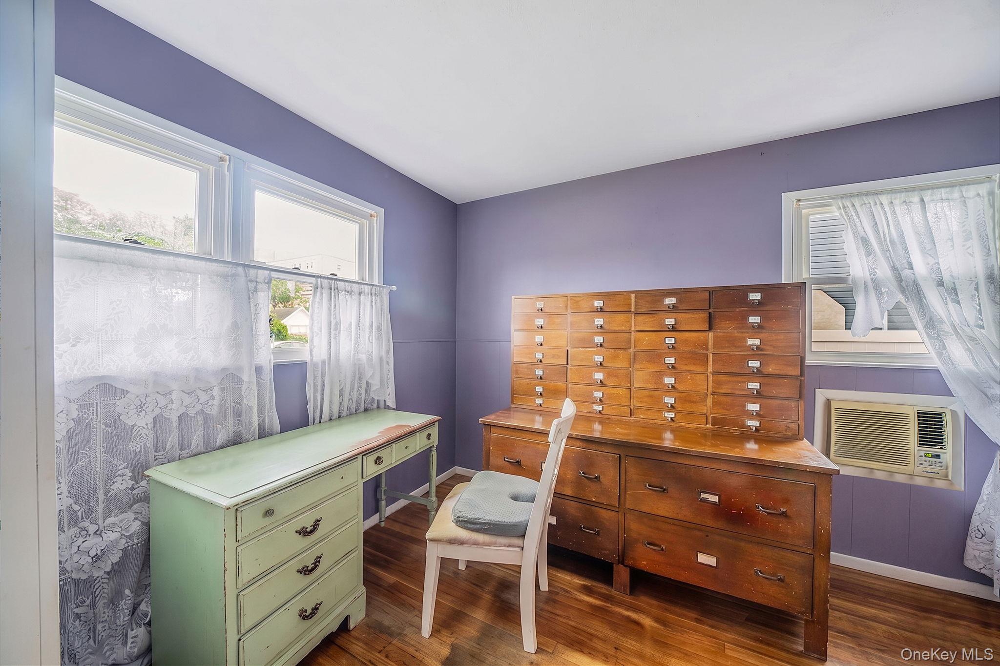 18 E Bay Drive Property Photo 11