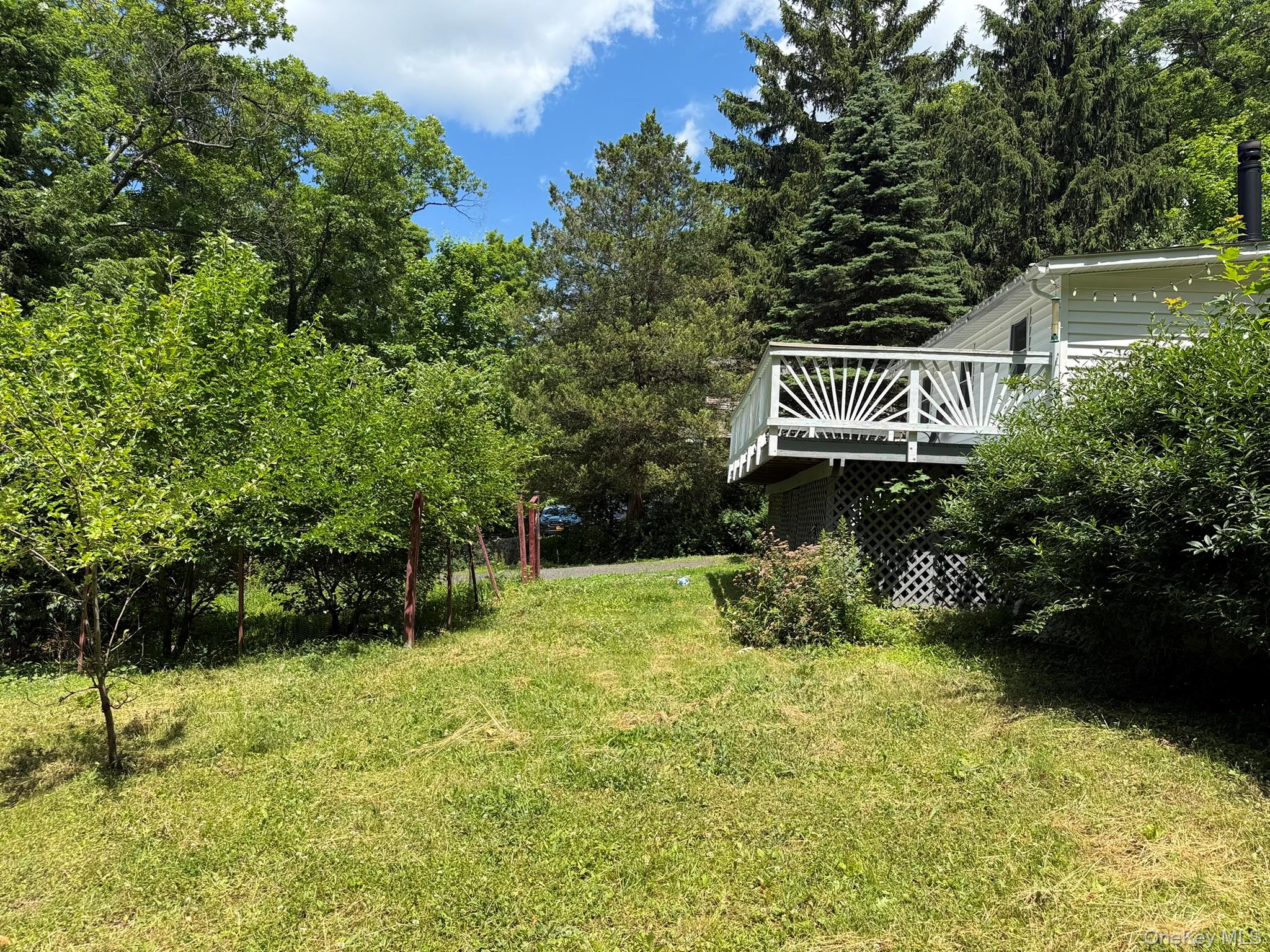 25 Gloria Trail Property Photo 6