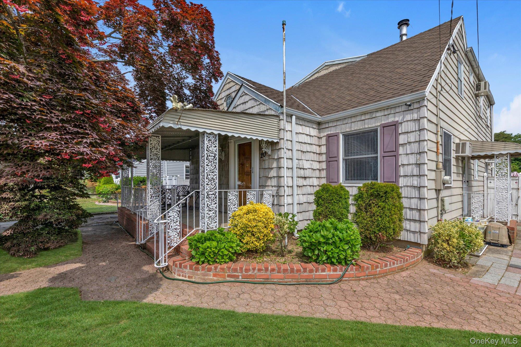 20 Francine Drive Property Photo 1
