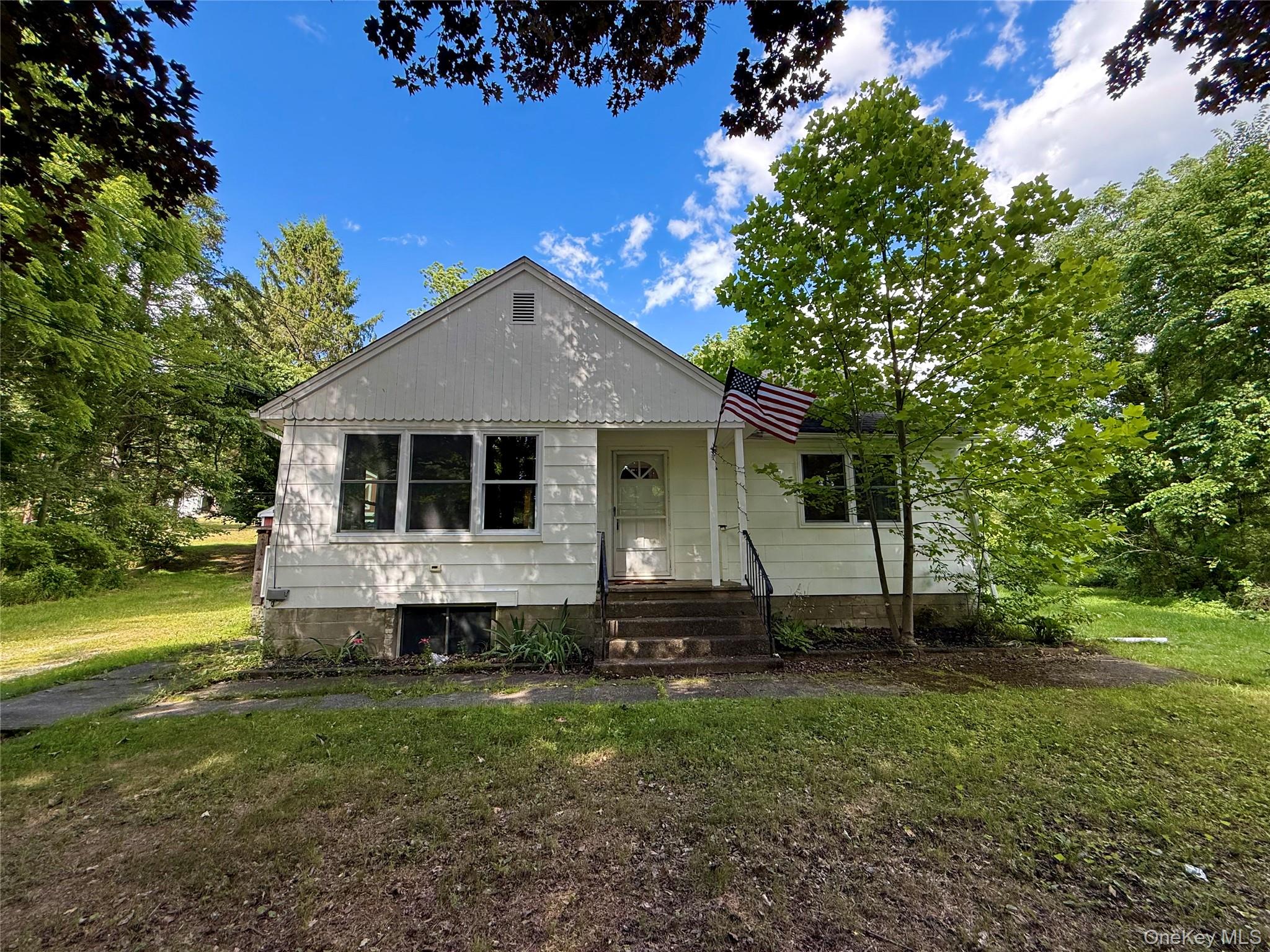 109 Shenandoah Road Property Photo 2