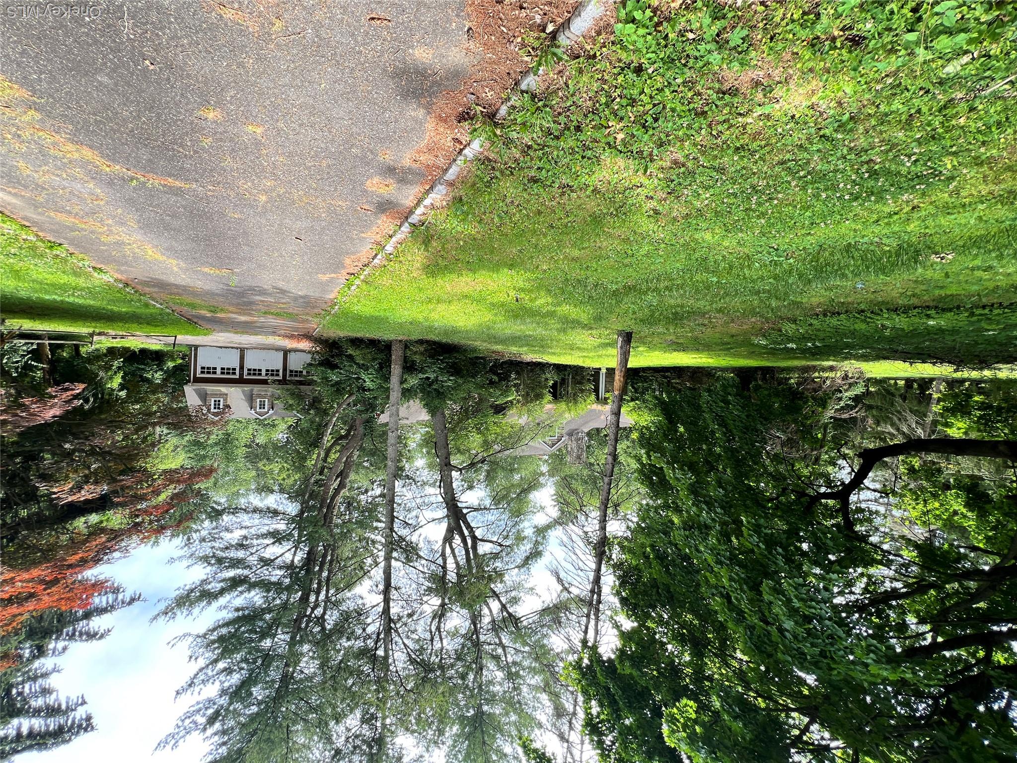 7 Locust Lane Property Photo 1
