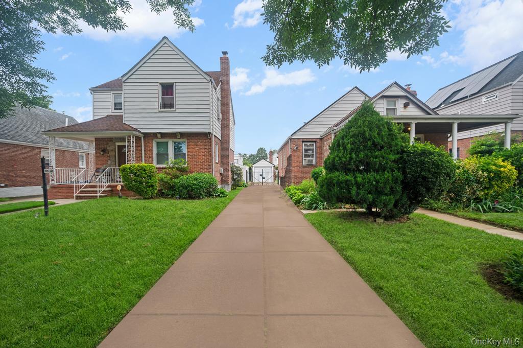 11544 225th Street Property Photo 2