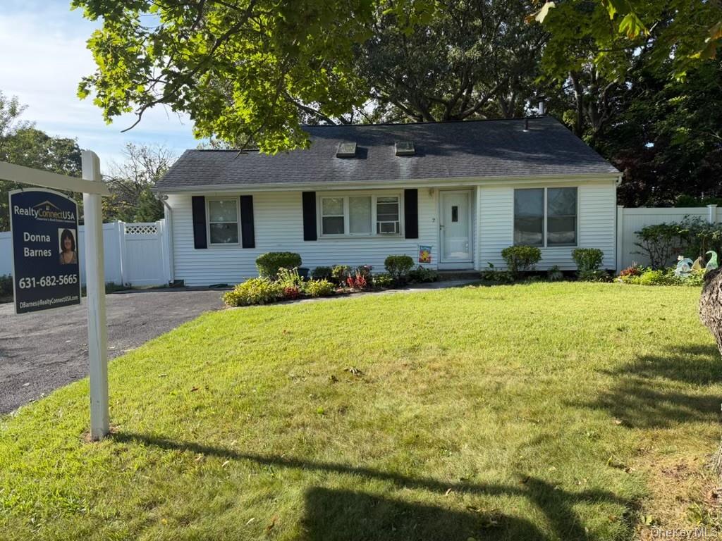 7 Squires Avenue Property Photo 6