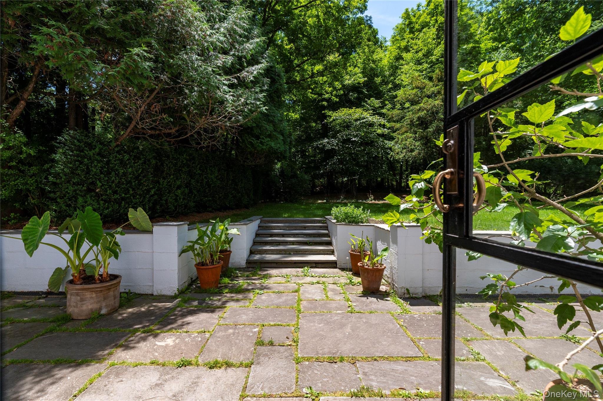 164 S Mountain Road Property Photo 11