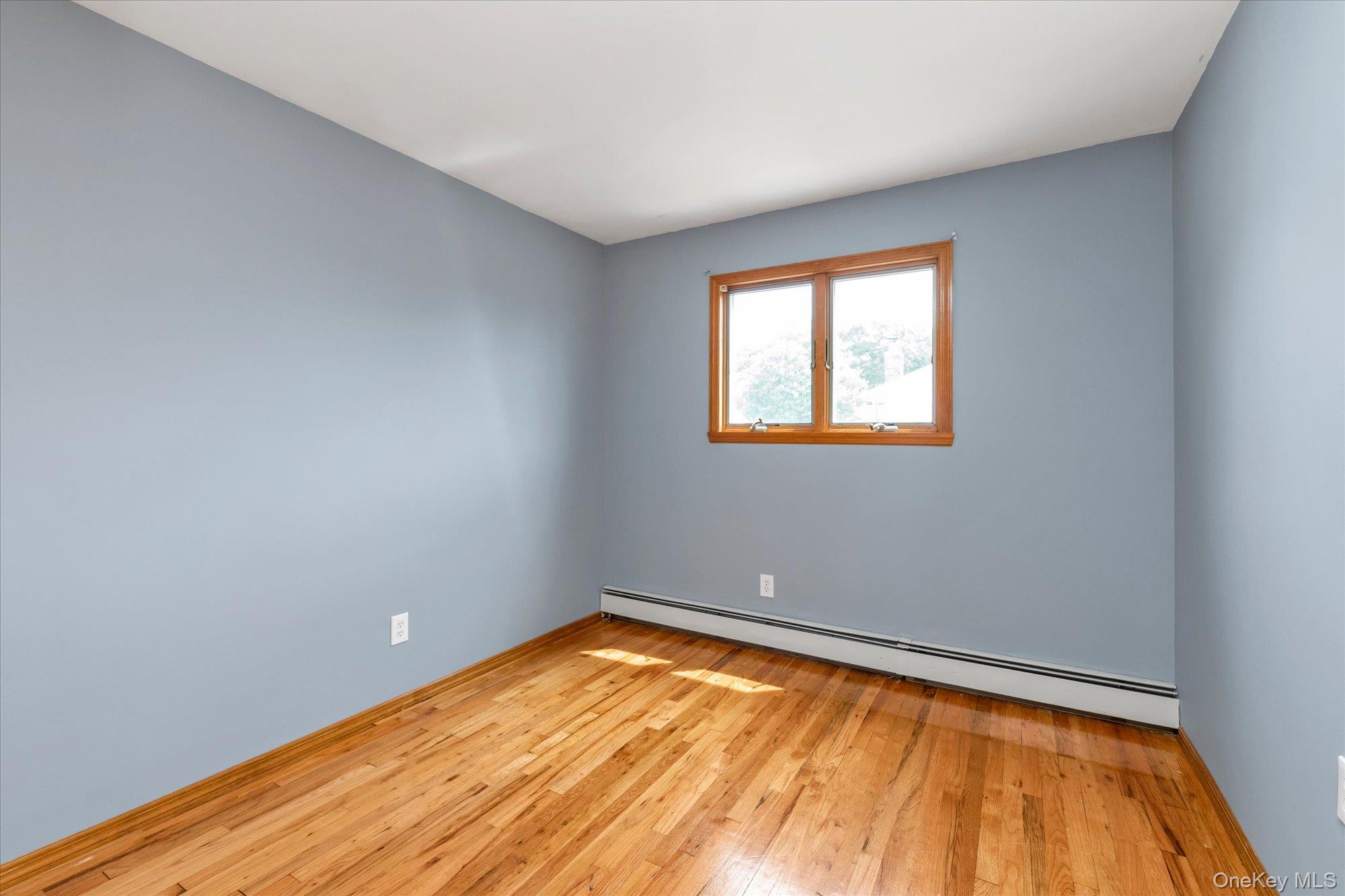 7 Freedom Court Property Photo 17