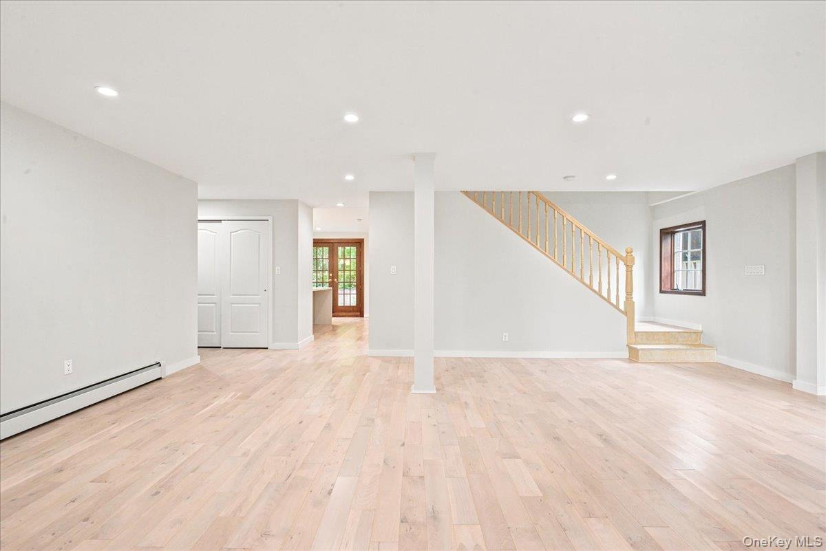152 Whitson Street Property Photo 7