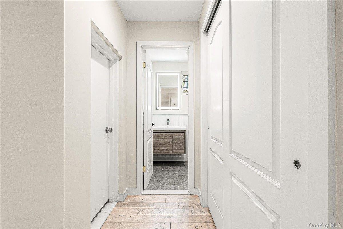 152 Whitson Street Property Photo 14