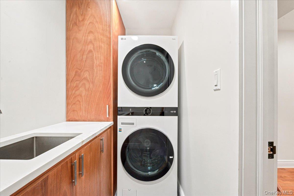 152 Whitson Street Property Photo 31
