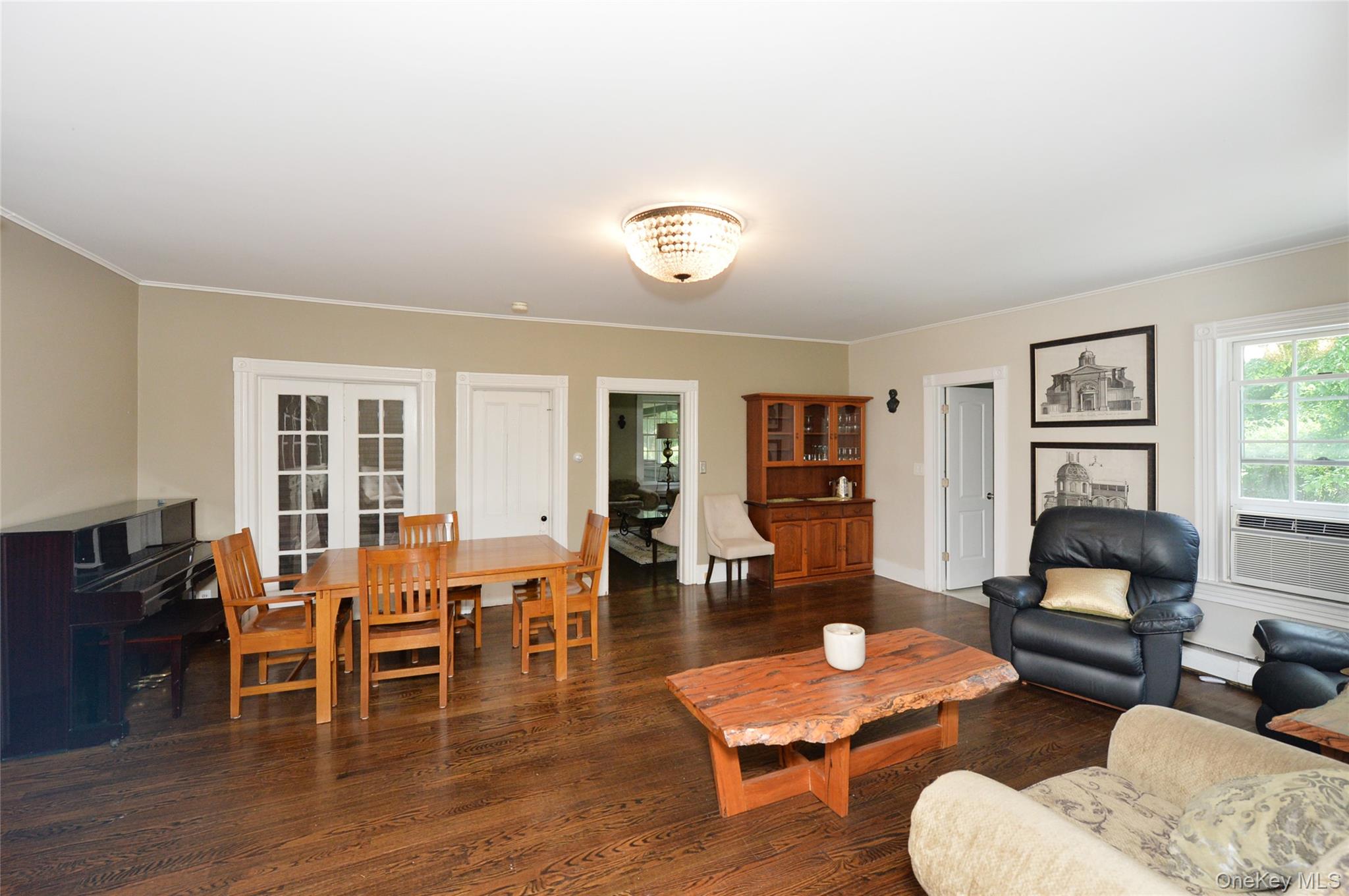 28 Montebello Road Property Photo 10
