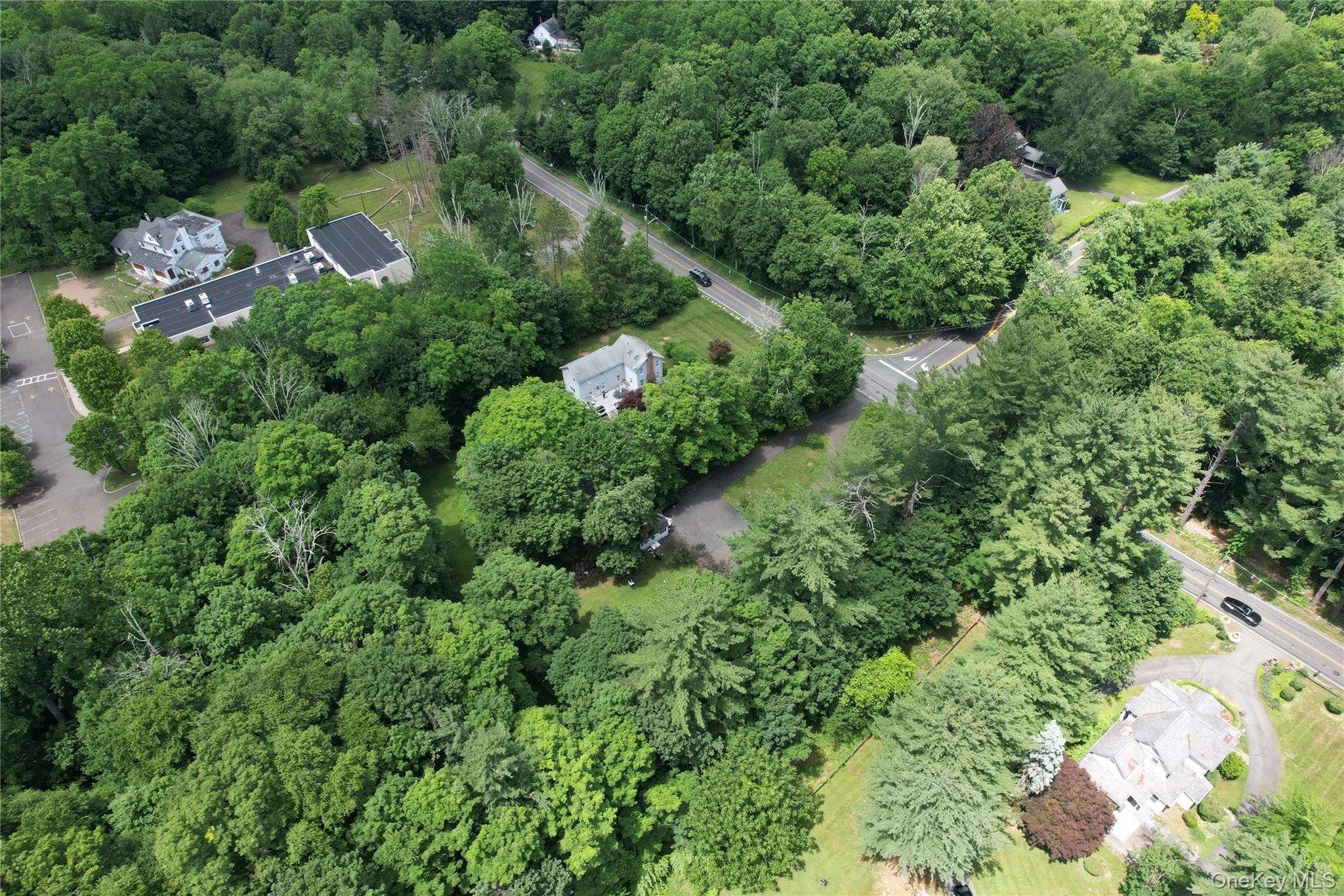 28 Montebello Road Property Photo 27