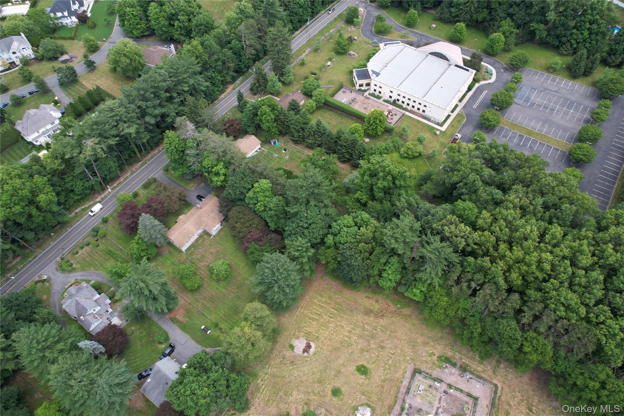 28 Montebello Road Property Photo 29