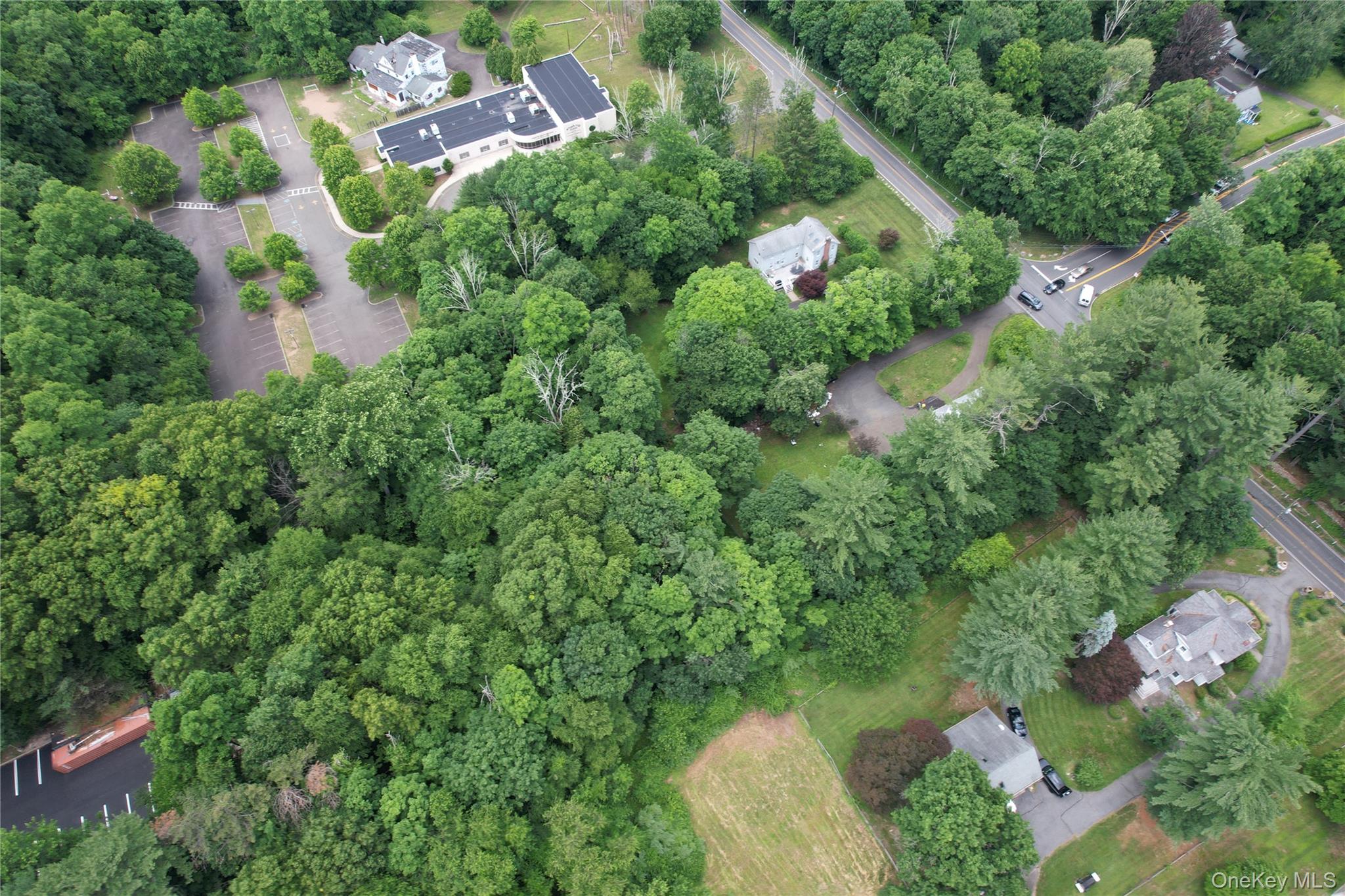28 Montebello Road Property Photo 30