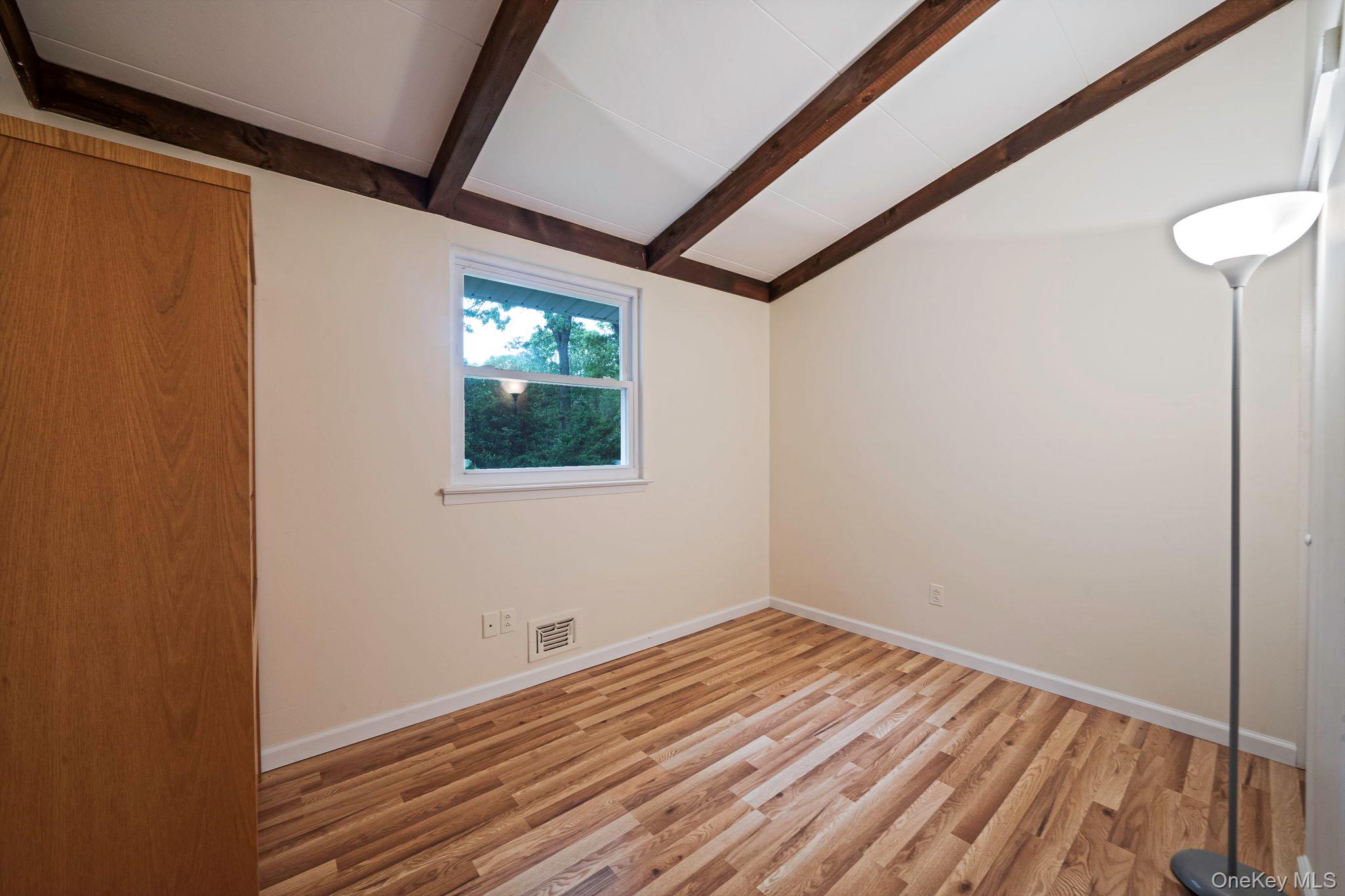 16 Lodge Lane Property Photo 12