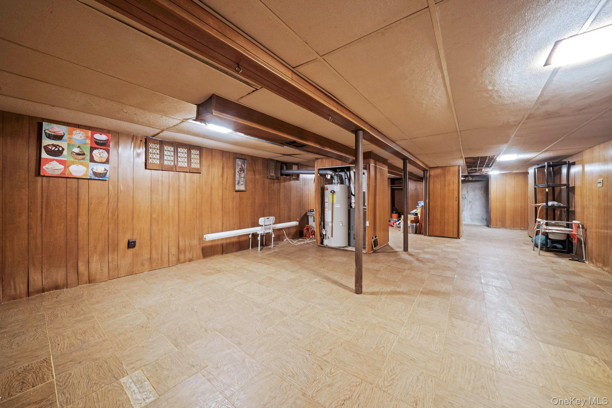 16 Lodge Lane Property Photo 20