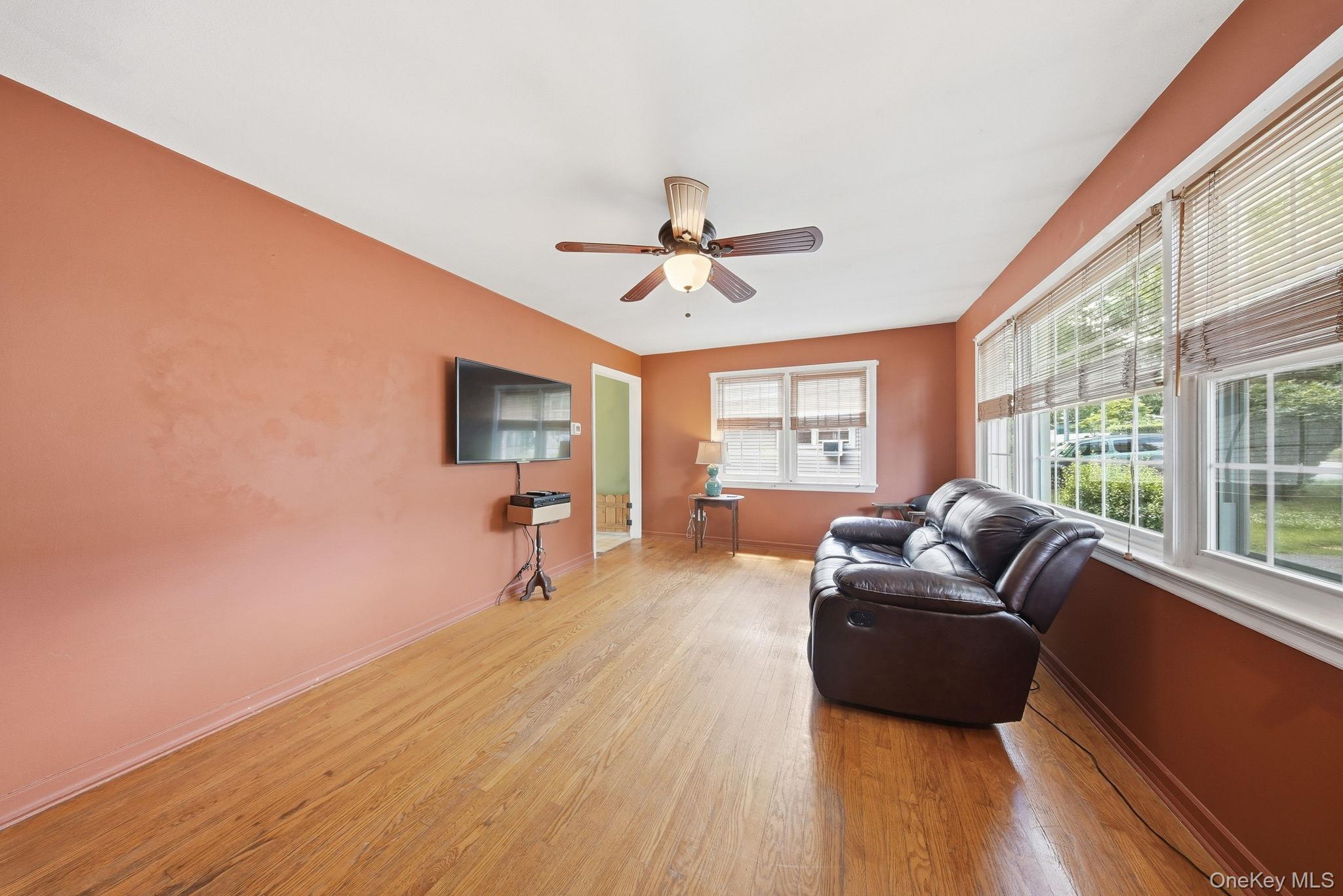 24 Mountain Avenue Property Photo 13