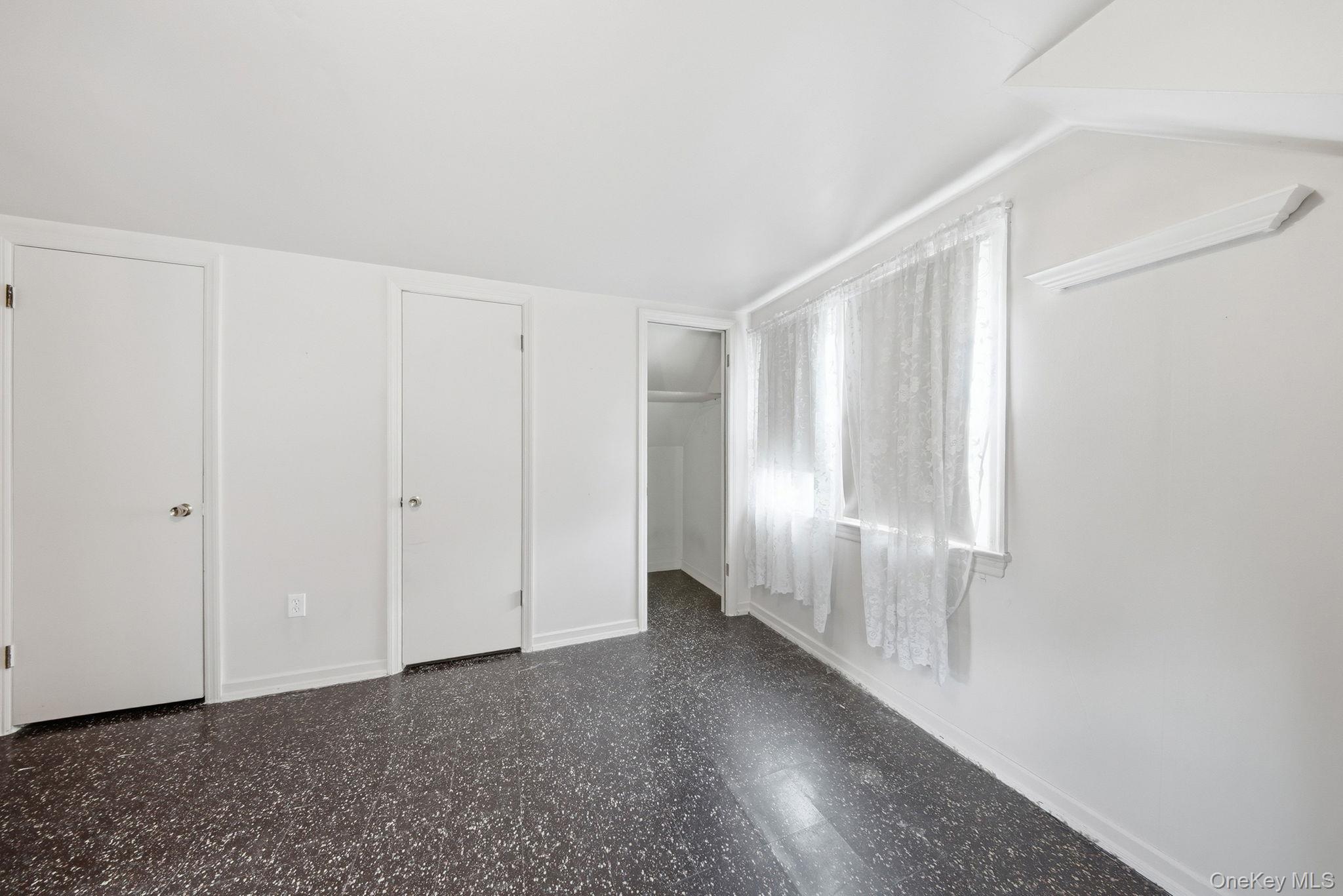 24 Mountain Avenue Property Photo 29