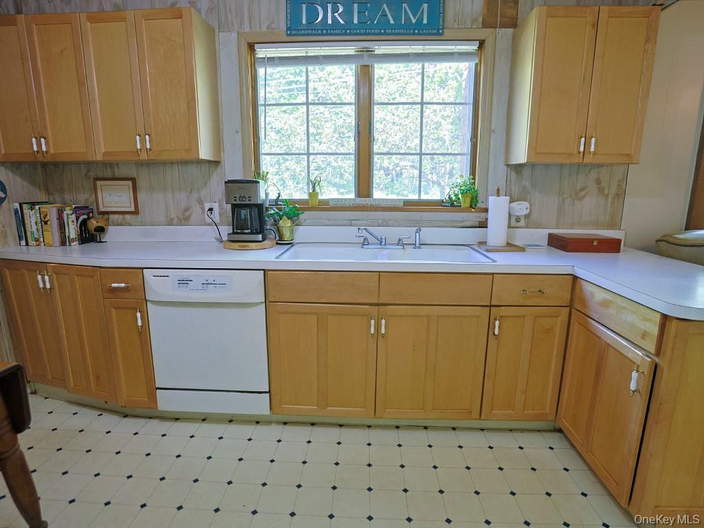 16 Highview Avenue Property Photo 9