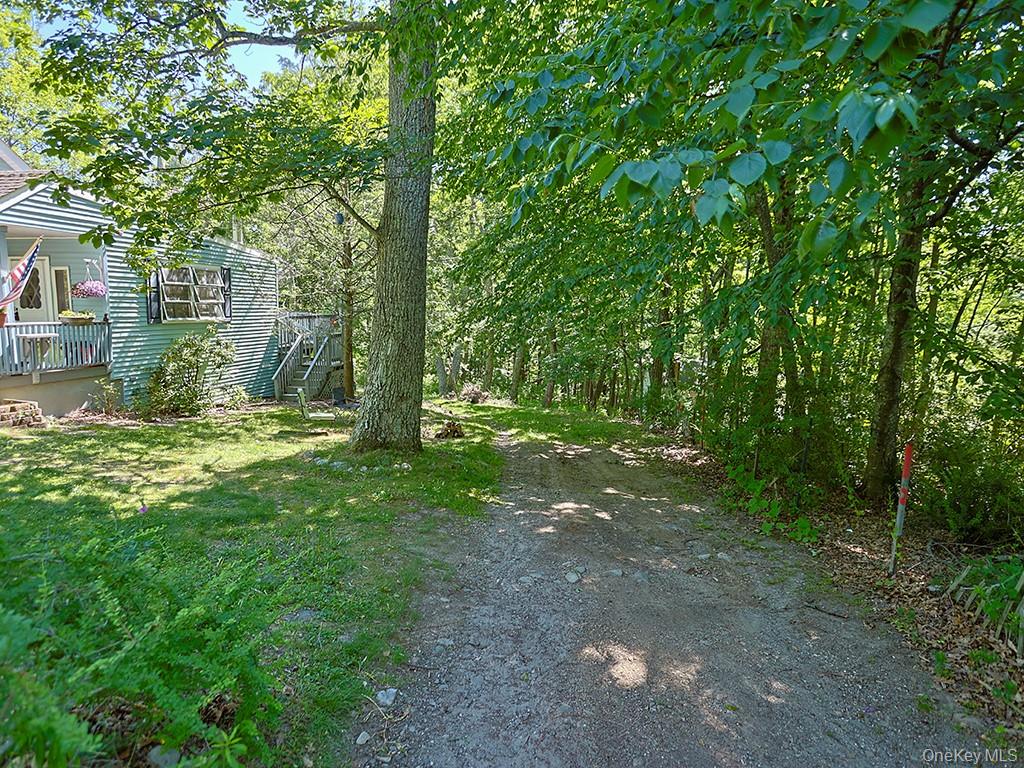 16 Highview Avenue Property Photo 23