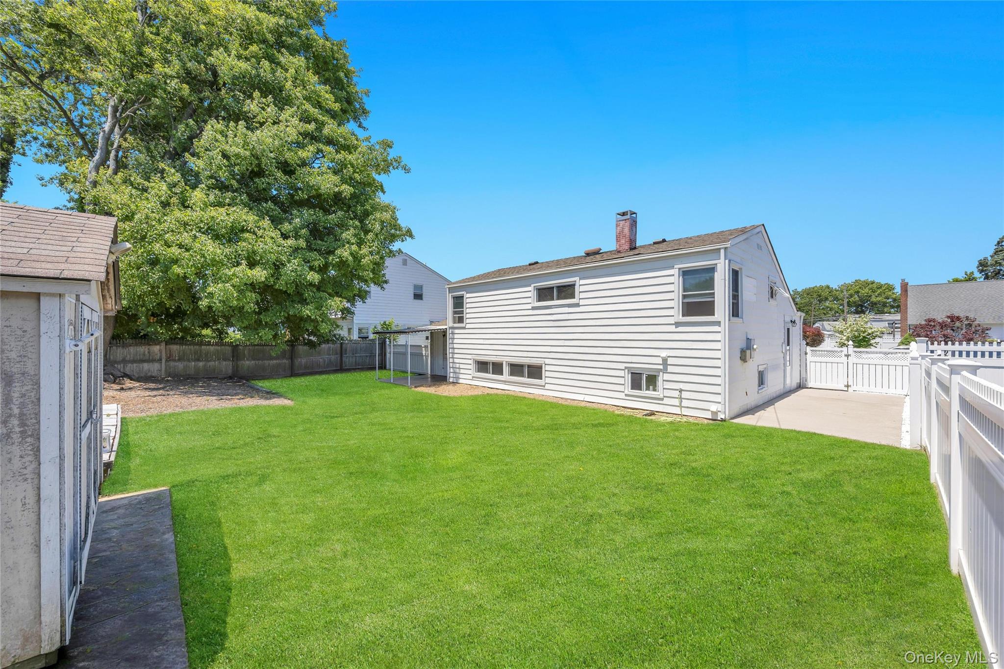 112 Washington Street Property Photo 6