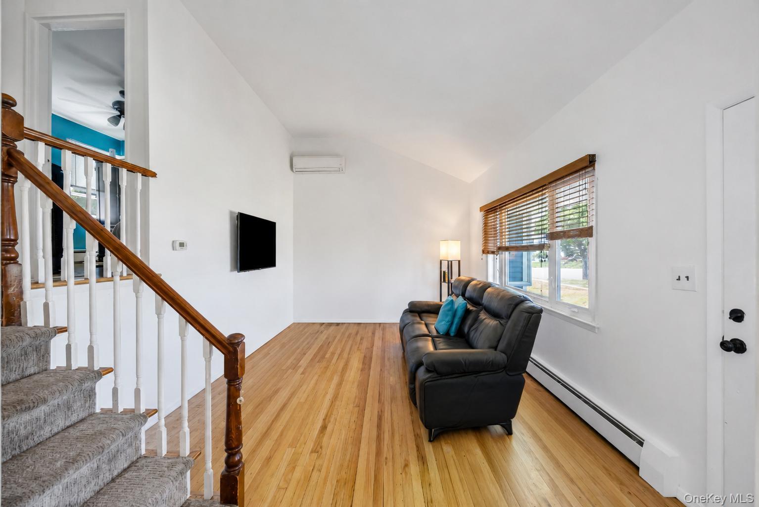 112 Washington Street Property Photo 11