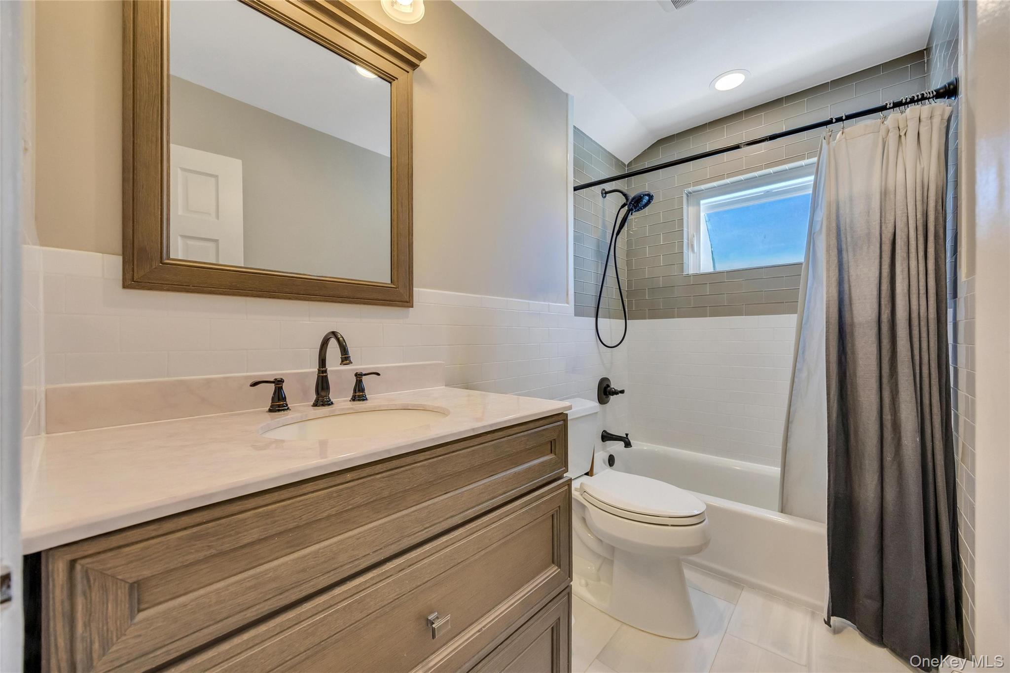 112 Washington Street Property Photo 26