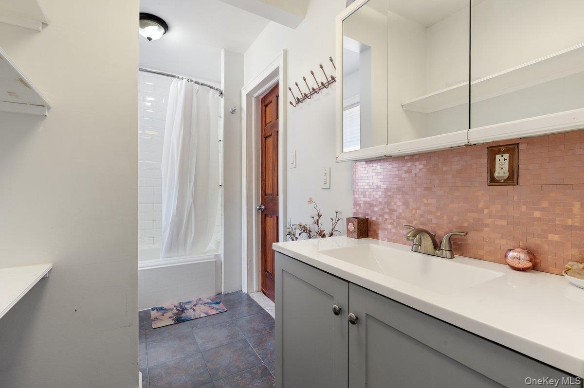 8815 Commonwealth Boulevard Property Photo 10