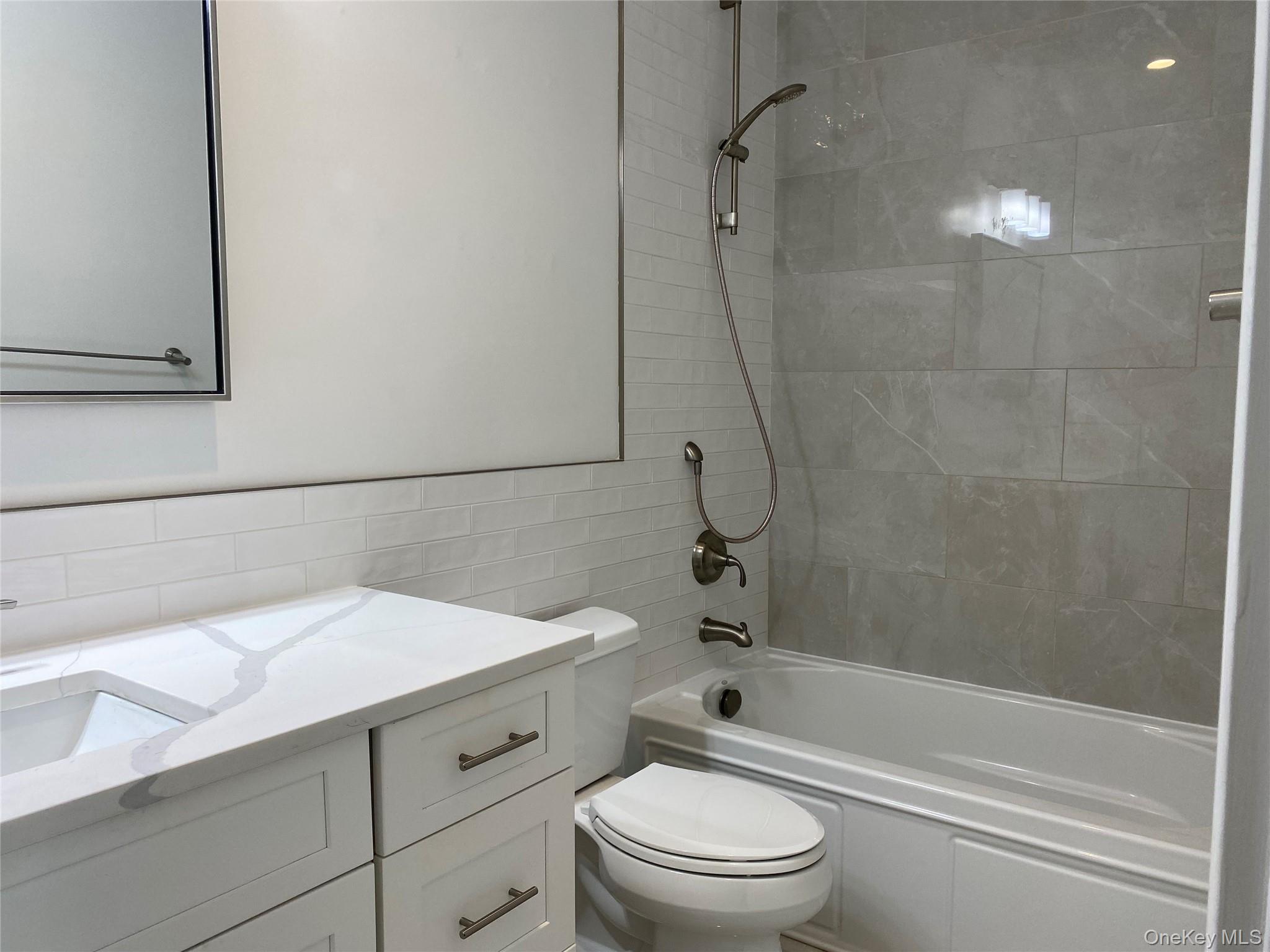 840 Montauk Highway Property Photo 15