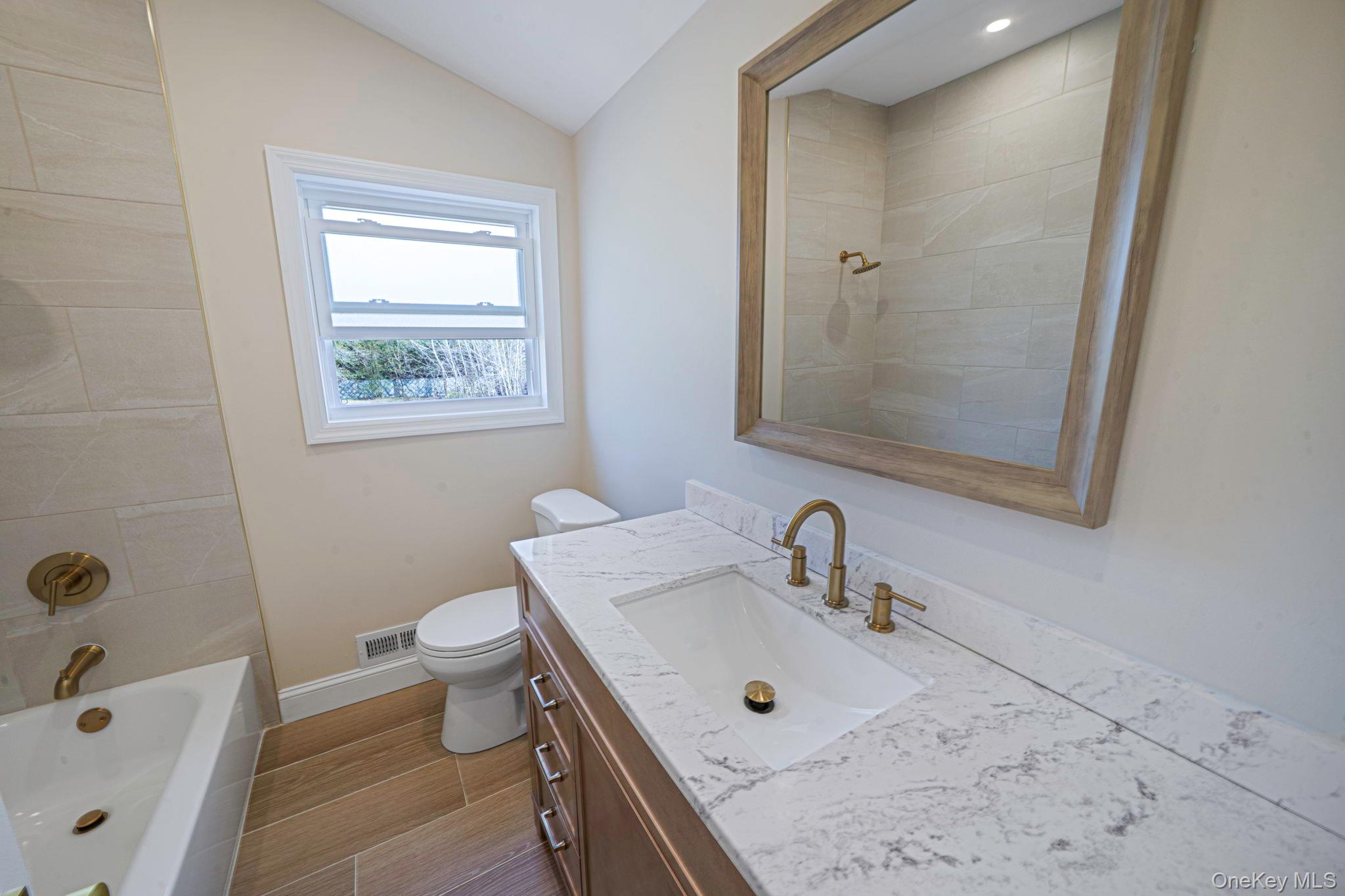 25 Greentree Drive Property Photo 19