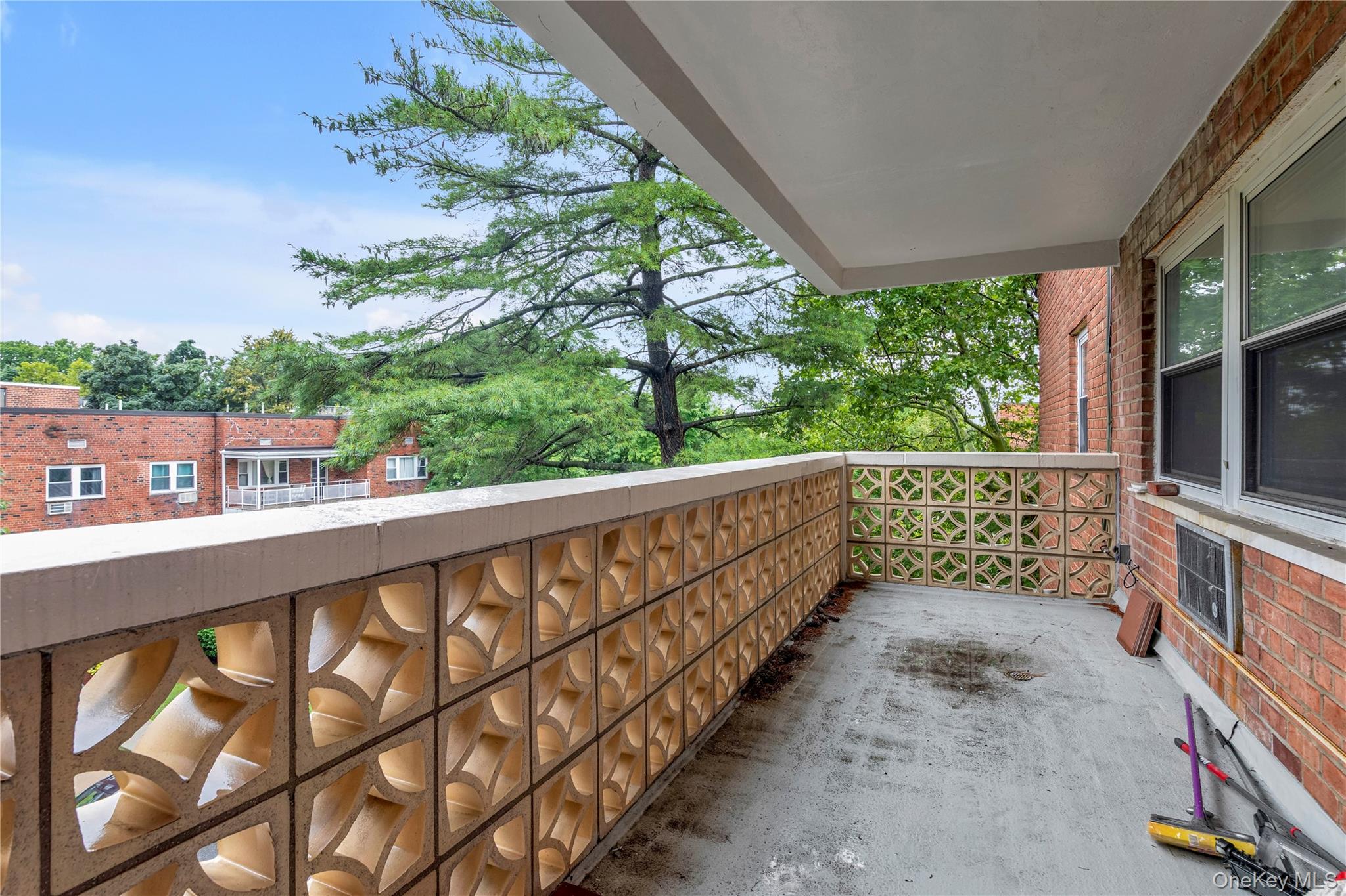 45 Hill Park Avenue 3d Property Photo 19