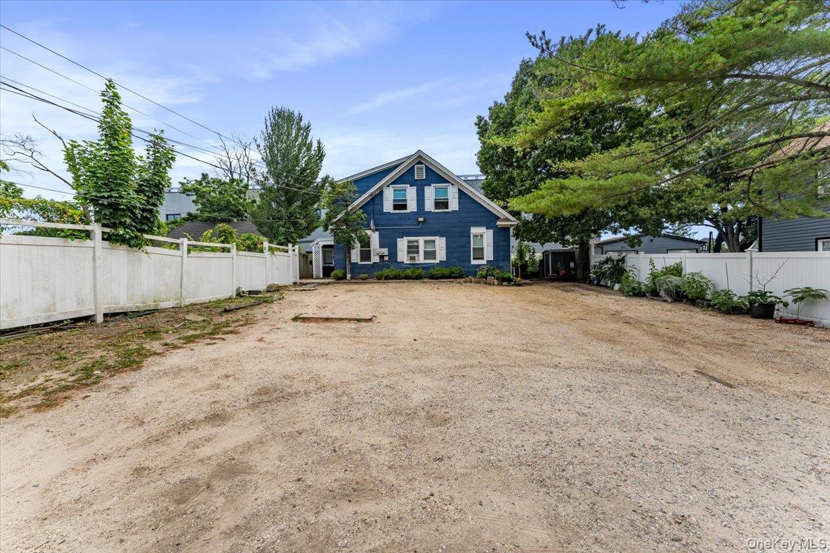 227 Rockaway Turnpike Property Photo 1