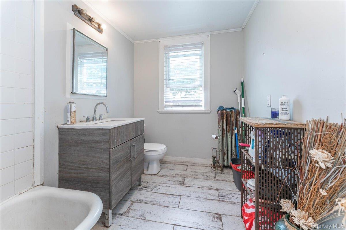 227 Rockaway Turnpike Property Photo 6